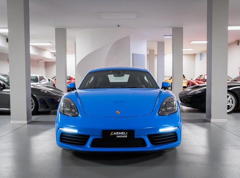 2022 Porsche Cayman - 2 2022 Porsche Cayman - 2