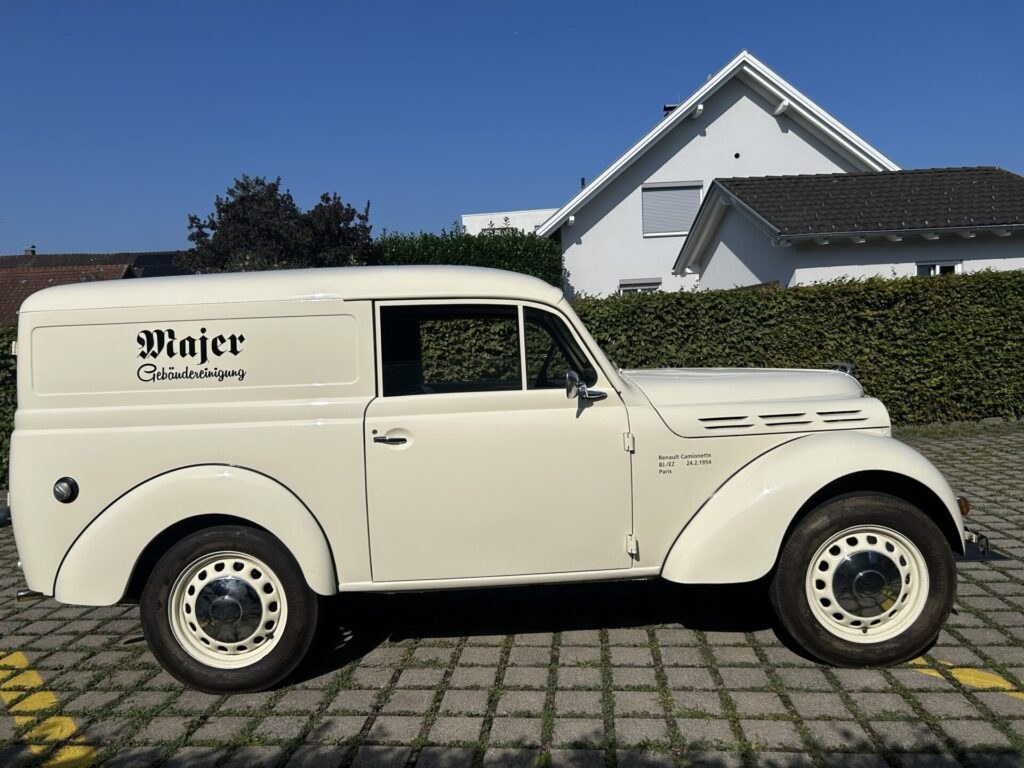 1954 Renault Juvaquatre in sehr gutem Zustand, foto 4