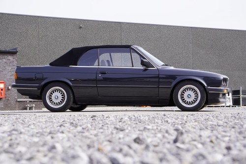 1986 BMW 325I Cabriolet E30 For Sale (picture 32 of 157)