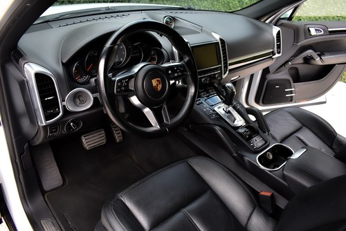 2015 Porsche Cayenne S SUV 3,6L V6 à vendre (picture 19 of 87)