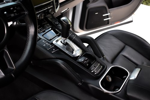 2015 Porsche Cayenne S SUV 3,6L V6 à vendre (picture 22 of 87)