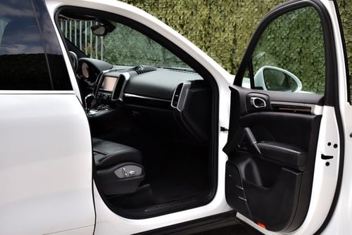 2015 Porsche Cayenne S SUV 3,6L V6 à vendre (picture 29 of 87)