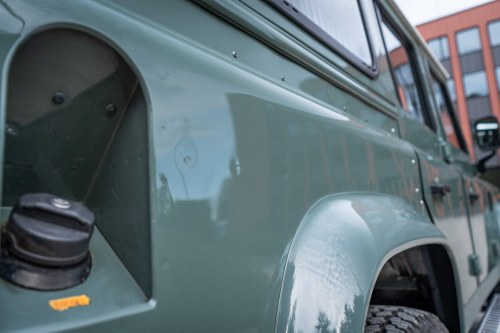 2007 Land Rover Defender 110 Station Wagon à venda (imagem 101 de 158)