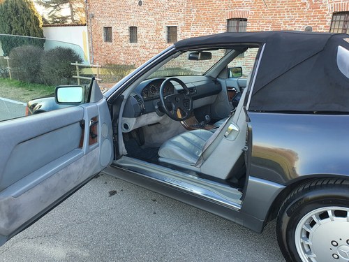 1991 Mercedes-Benz 300 SL-24 R129 - Manual In vendita (immagine 48 di 90)