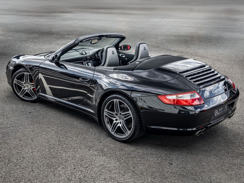 2009 Porsche 911 - 2 2009 Porsche 911 - 2