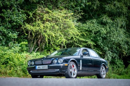 2007 Jaguar XJR 4.2L V8 Portfolio 1 of 100 X356 à vendre (picture 17 of 161)