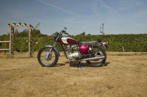 1972 Triumph Trident T150 zum Verkauf (Bild 17 von 152)