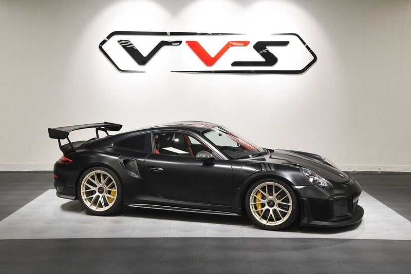 2018 Porsche 911 - 1 2018 Porsche 911 - 1