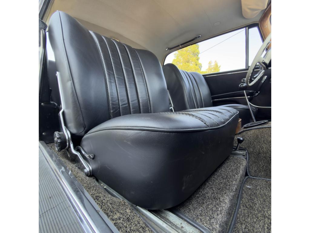 1965 MERCEDES CLASSE S 220 SE W111, foto 6