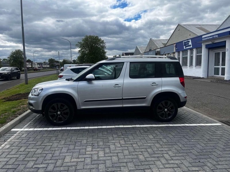 2014 Skoda Yeti Outdoor - 2 2014 Skoda Yeti Outdoor - 2