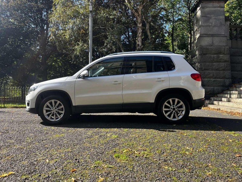 2012 Volkswagen Tiguan - 2 2012 Volkswagen Tiguan - 2