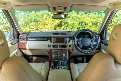 2010 Land Rover Range Rover Vogue TDV8 L322 For Sale (picture 2 of 185)