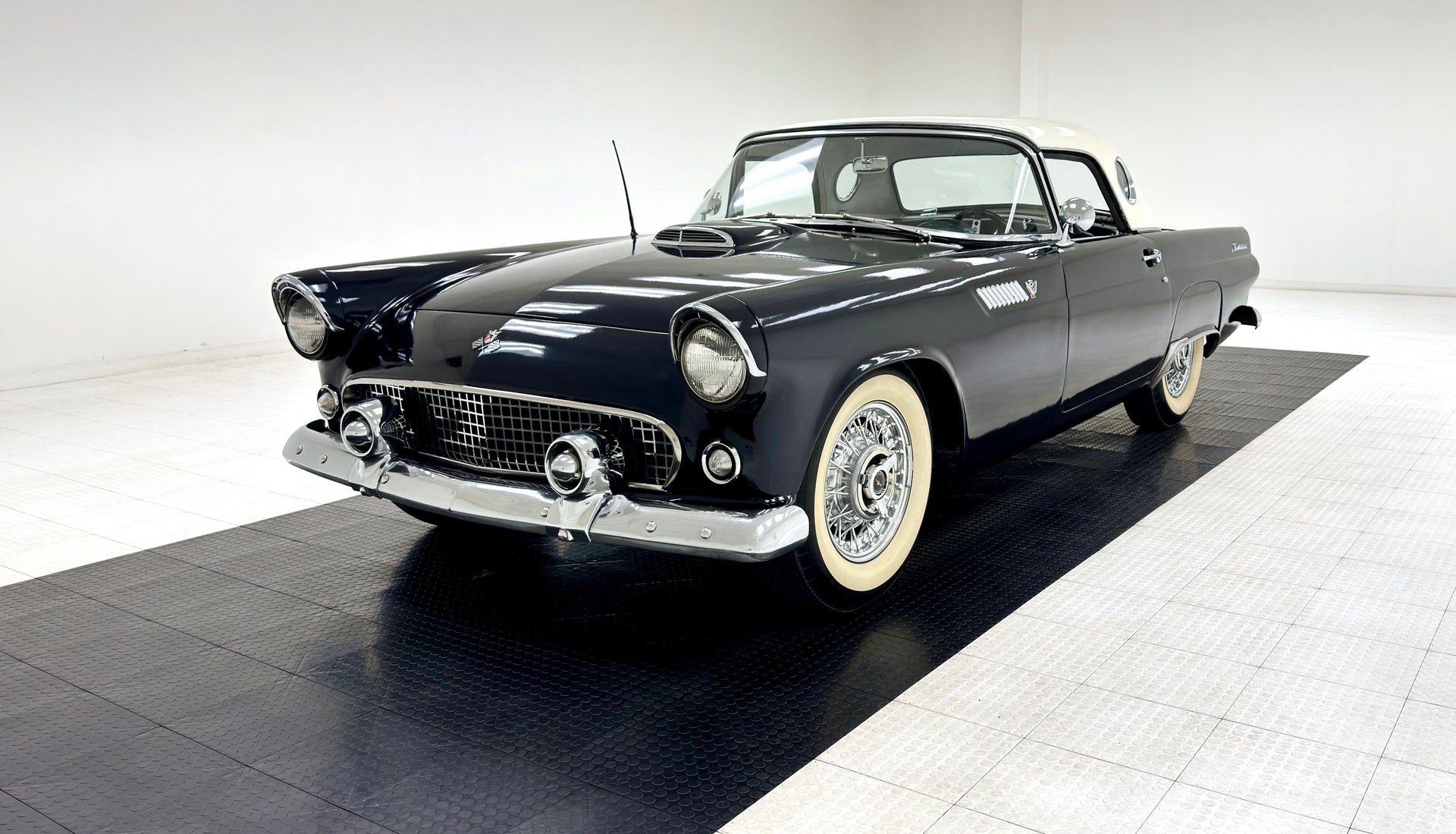 1955 Ford Thunderbird Convertible, foto 1