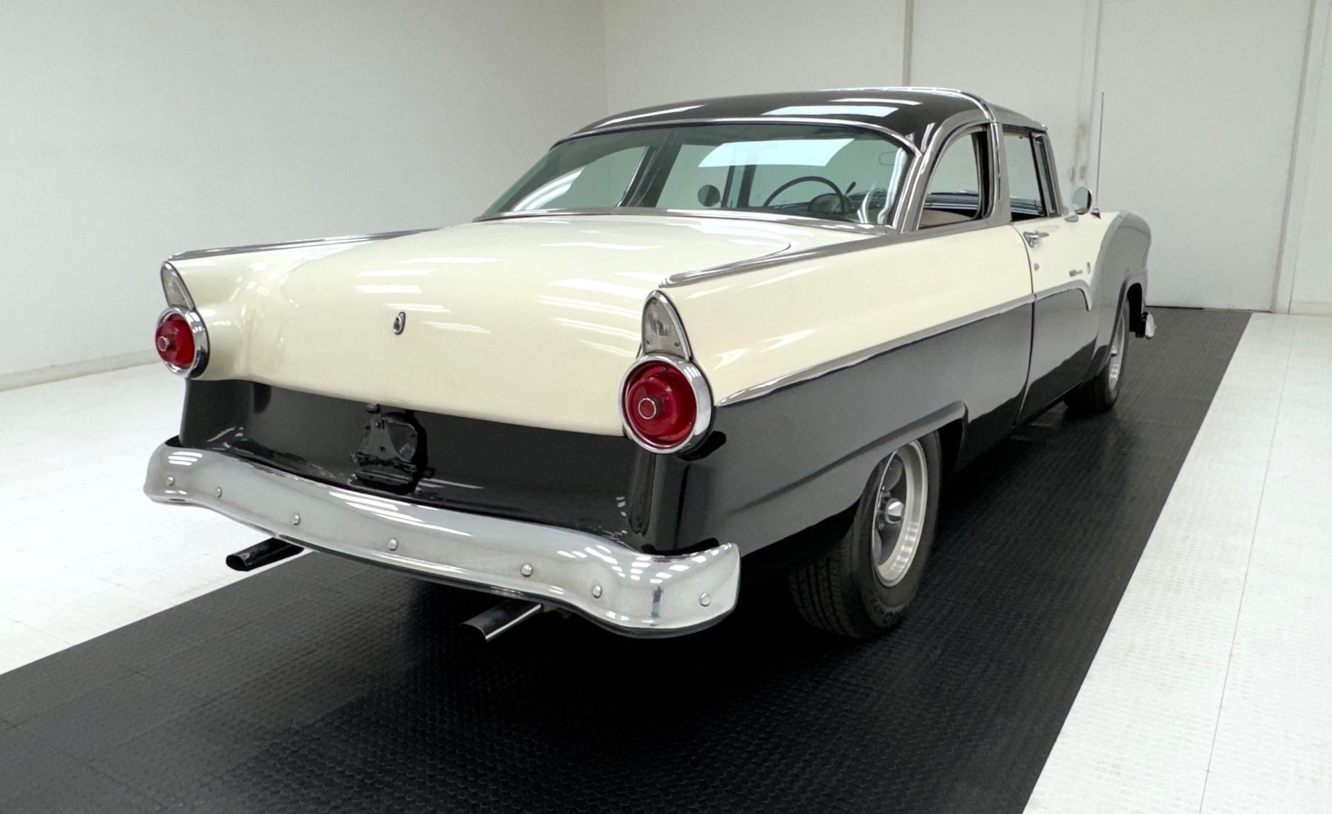 1955 Ford Fairlane Crown Victoria 2 Door Hardtop, foto 5