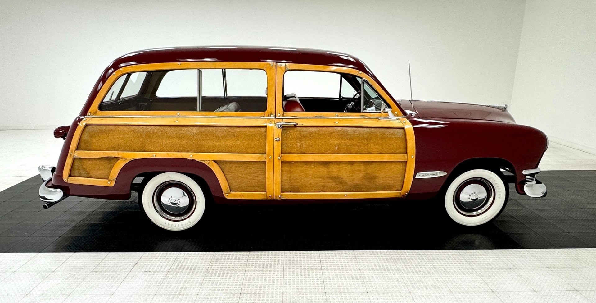 1950 Ford Custom Deluxe Country Squire Woody Station Wagon, foto 6