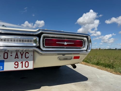 Ford Thunderbird 390 CI 6,4 L V8 de 1964 In vendita (immagine 72 di 93)
