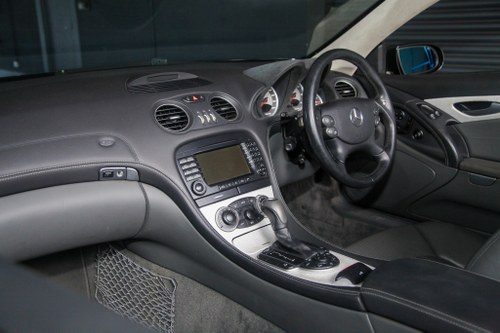 2005 Mercedes-Benz SL55 AMG R230 à vendre (picture 10 of 133)