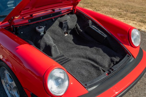 1985 Porsche 911 Carrera Sport 3.2L Coupe RHD Te koop (foto 57 van 285)