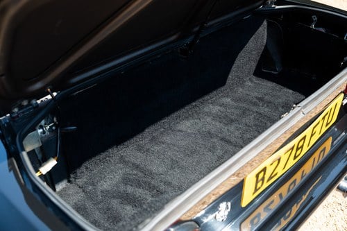 1985 Ferrari Mondial QV 2.9L V8 Convertible LHD In vendita (immagine 135 di 250)