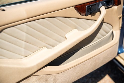 1990 Mercedes-Benz 500SEC C126 Te koop (foto 106 van 239)