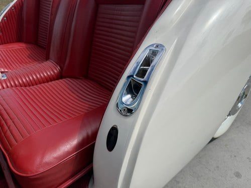 1954 Kaiser Darrin For Sale (picture 53 of 100)