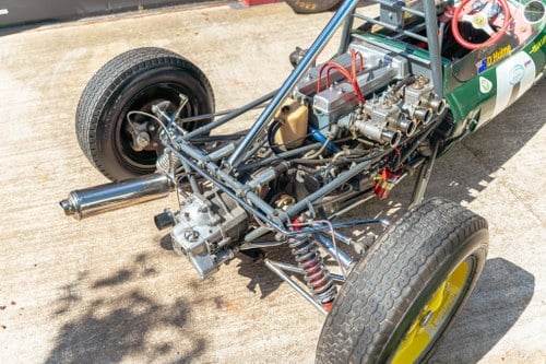 1962 Lotus 22 Historic Race Car - 1966 'Grand Prix' Film Star In vendita (immagine 103 di 162)