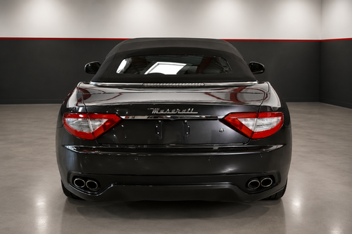 2010 Maserati Gran Turismo Convertible Te koop (foto 18 van 69)