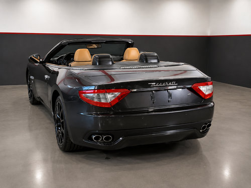 2010 Maserati Gran Turismo Convertible Te koop (foto 8 van 69)