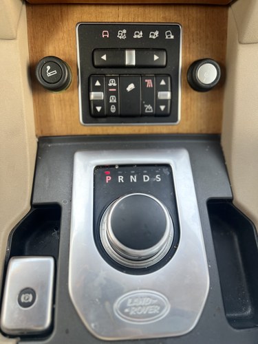 2014 Land Rover LR4 3L Supercharged SCV6 HSE For Sale (picture 34 of 116)