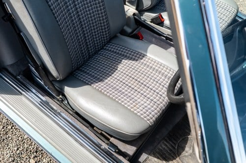 1984 Mercedes-Benz 280 SL R107 - 38,955 miles For Sale (picture 109 of 313)