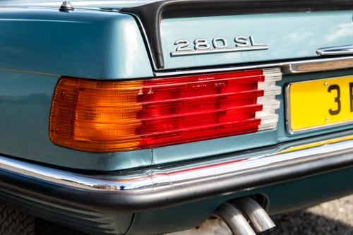 1984 Mercedes-Benz 280 SL R107 - 38,955 miles For Sale (picture 185 of 313)
