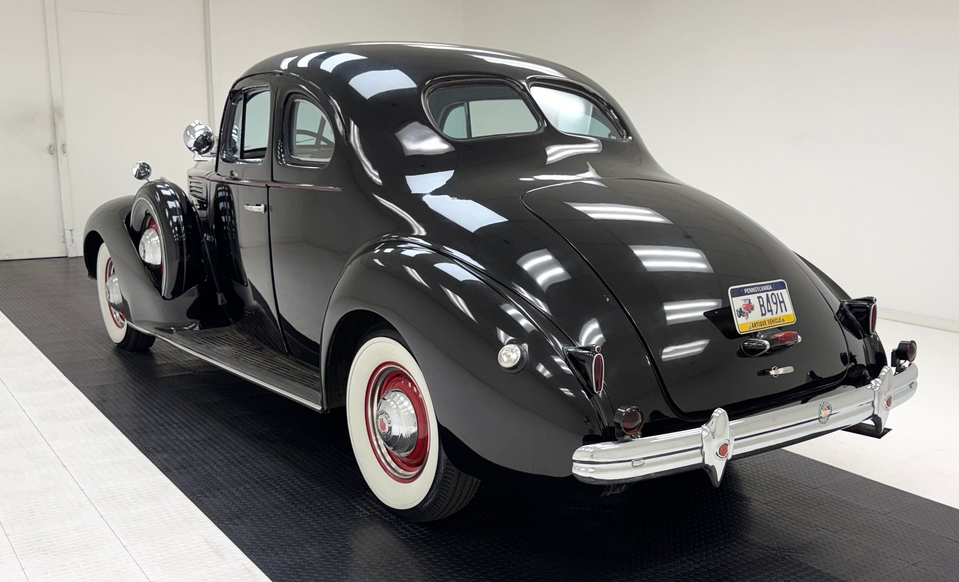 1938 Packard Eight 1601 Business Coupe, foto 3