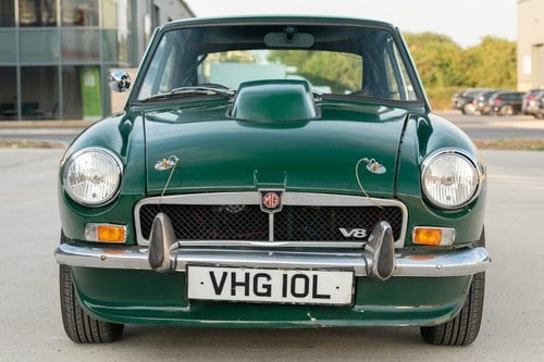 1973 MG B GT 3.5L V8 Restomod Te koop (foto 24 van 148)
