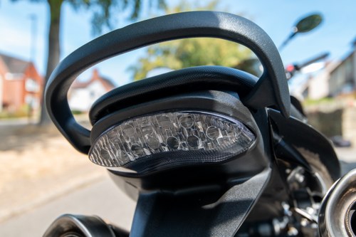 2009 Triumph Speed Triple 1050 15th Anniversary Limited Edition For Sale (picture 124 of 128)