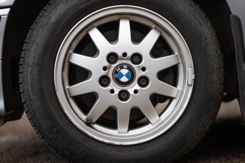 1998 BMW 318i Touring Manual E36 For Sale (picture 11 of 145)