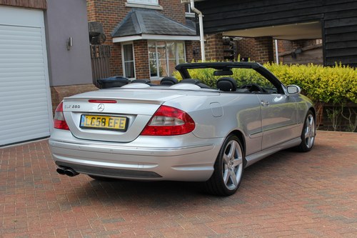 2008 Mercedes-Benz CLK280 Sport Automatic W209 For Sale (picture 34 of 160)