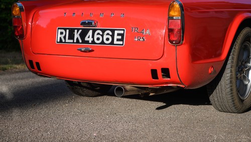 1967 Triumph TR4A IRS ‘Surrey Top’ RHD à vendre (picture 62 of 117)