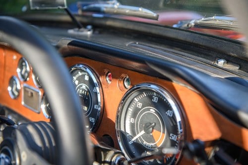 1967 Triumph TR4A IRS ‘Surrey Top’ RHD à vendre (picture 39 of 117)