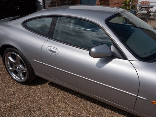 2002 Jaguar XKR V8 X100 Te koop (foto 129 van 282)