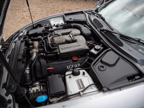 2002 Jaguar XKR V8 X100 Te koop (foto 161 van 282)