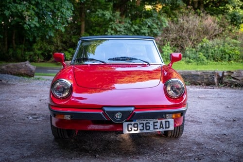 1990 Alfa Romeo Spider zum Verkauf (Bild 39 von 134)