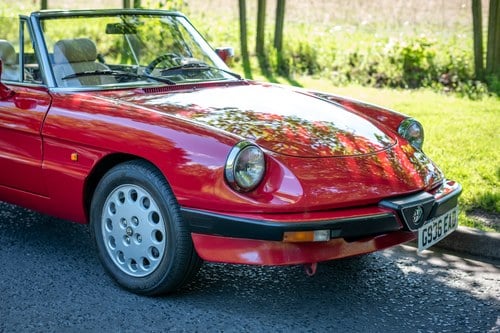 1990 Alfa Romeo Spider zum Verkauf (Bild 92 von 134)