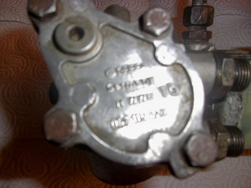 AUDI 200 - 2 AUDI 200 - 2