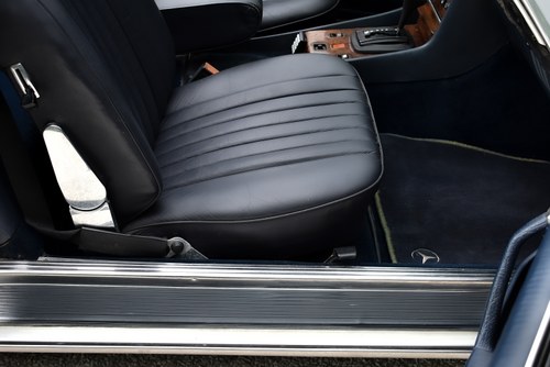 1984 Mercedes-Benz 380SL R107 zum Verkauf (Bild 34 von 86)