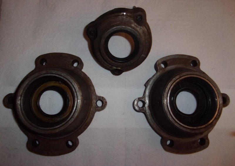 RENAULT 8 (R8) - 1 RENAULT 8 (R8) - 1