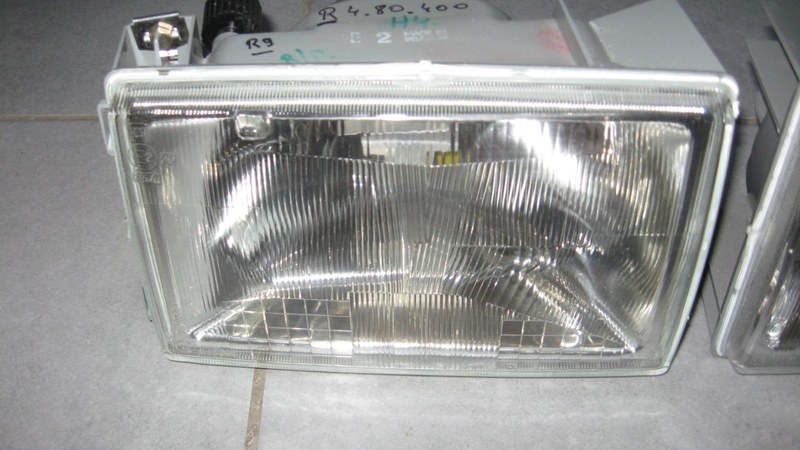 RENAULT 9 (R9) - 2 RENAULT 9 (R9) - 2