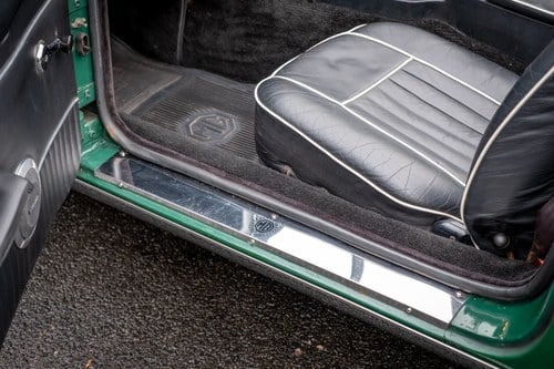 1975 MG MGB Roadster For Sale (picture 101 of 197)