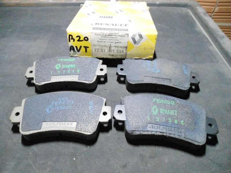 RENAULT 20 (R20) - 1 RENAULT 20 (R20) - 1