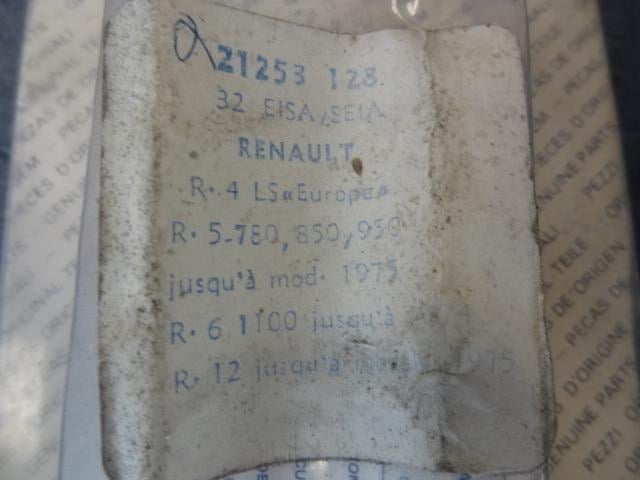 RENAULT - 2 RENAULT - 2