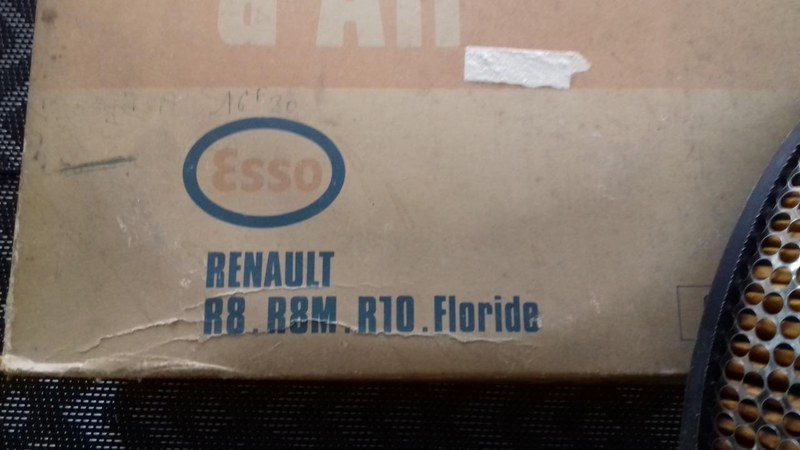 RENAULT 8 (R8) - 2 RENAULT 8 (R8) - 2